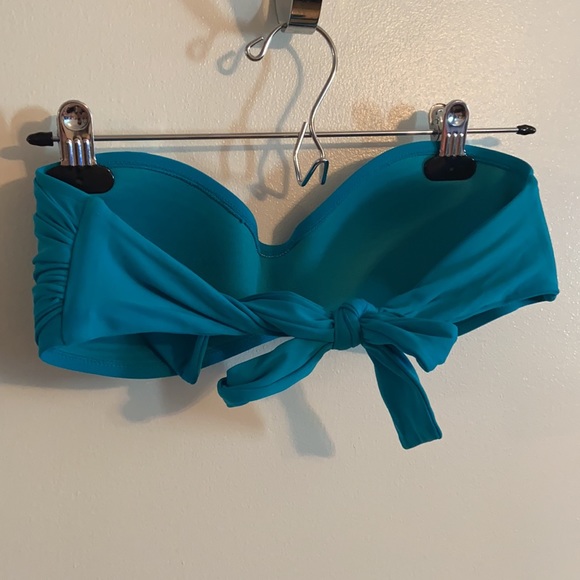 Turquoise Body Glove Bikini Top - Picture 2 of 7